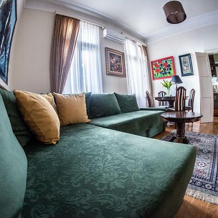 Crown Apartment With Garden View 베오그라드 외부 사진