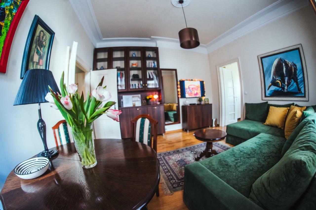 Crown Apartment With Garden View 베오그라드 외부 사진