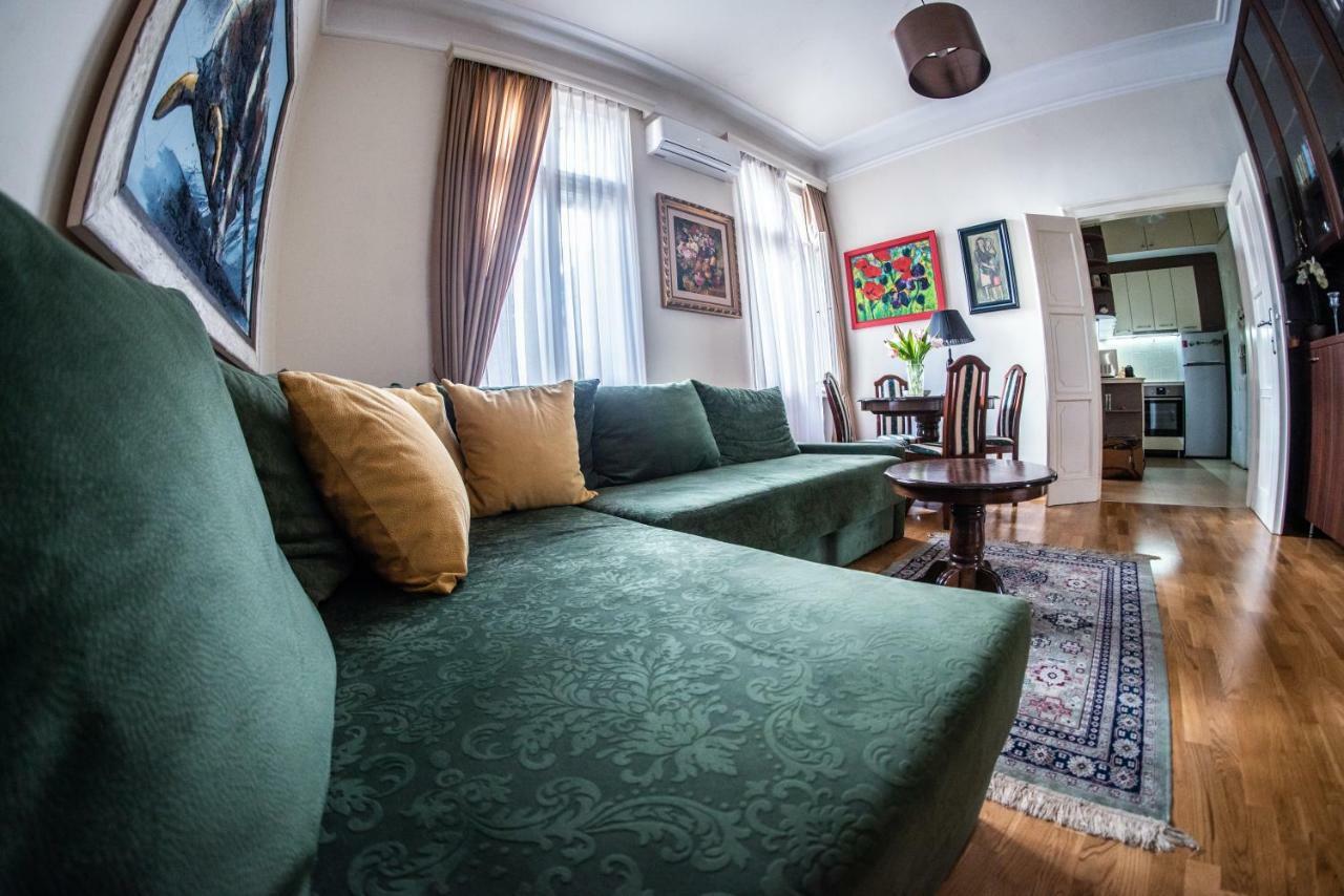Crown Apartment With Garden View 베오그라드 외부 사진
