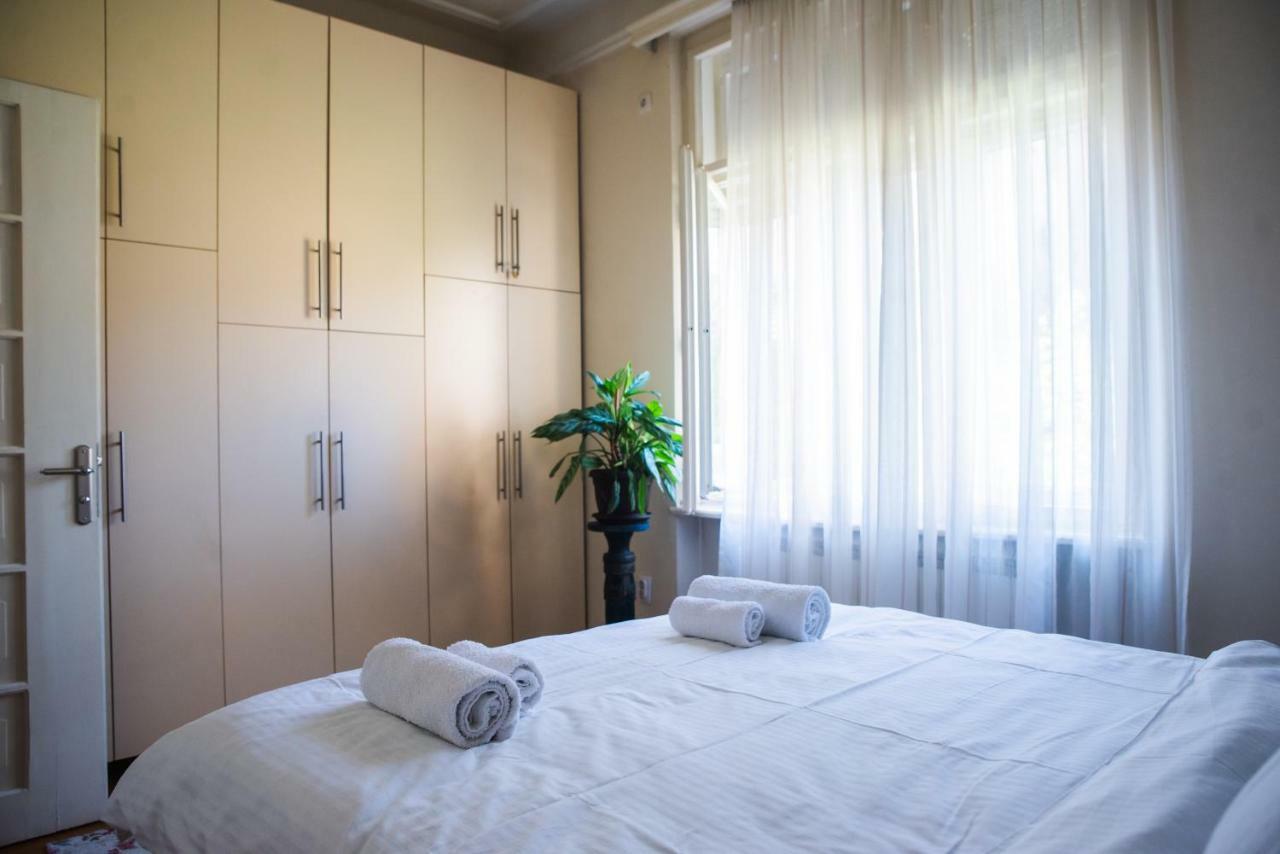 Crown Apartment With Garden View 베오그라드 외부 사진